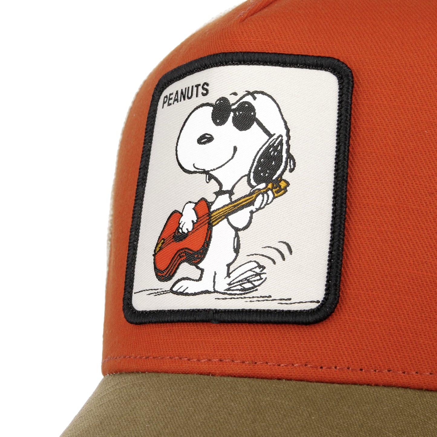 CAPSLAB Peantus Snoopy Happy Guitar Orange Brown