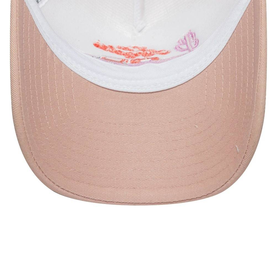 New Era Los Angeles Women's Western Trucker Pink